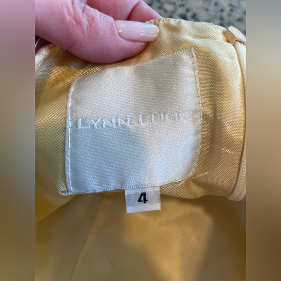 Women’s Lynn Lugo, buttercream raw silk a line strapless dress size 4 - Picture 4 of 8